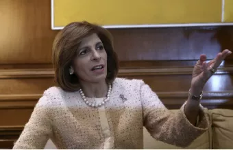 Κυριακίδου: Η Ε.Ε θα υπογράψει συμβόλαιο τις προσεχείς ημέρες για 300 εκατ. δόσεις εμβολίου 