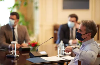 Τηλεδιάσκεψη Μητσοτάκη με προέδρους Moderna, Pfizer και άλλων κορυφαίων φαρμακευτικών