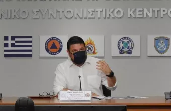 Κορωνοϊός - Χαρδαλιάς: Κλείνουν κέντρα διασκέδασης από τις 12 έως τις 7 το πρωΐ και στην Αττική