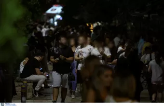 Κορωνοϊός: 391 νέα κρούσματα - Ανησυχία για τους 98 διασωληνωμένους  (πίνακες)