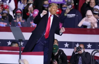 Ανοίγει η ψαλίδα ανάμεσα σε Μπάιντεν και Τραμπ – Φτάνει στις 17 μονάδες