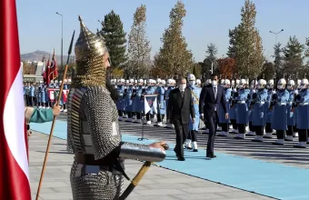 Στον Ισλαμικό κόσμο στρέφεται ο Ερντογάν για ρευστό - Βάζει «πλάτη» το Κατάρ στην Άγκυρα;