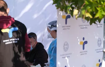 Κορωνοϊός - Ελλάδα: 1.678 κρούσματα, 140 διασωληνωμένοι, 9 νέοι θάνατοι