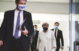 Γερμανία: Μερικό lockdown μέχρι τον Ιανουάριο σχεδιάζει η Μέρκελ 