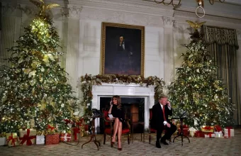 Ποιός κορωνοϊός; Η Μελάνια διοργανώνει δεξίωση μέσα στον Λευκό Οίκο