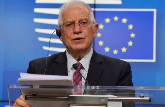 Μπορέλ: Τα ρωσικά ΜΜΕ διαδίδουν ψευδείς πληροφορίες για τα δυτικά εμβόλια