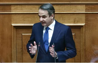 Μητσοτάκης σε Τσίπρα: Εσείς είστε πίσω από τις διαδηλώσεις -Θέλετε νέες πλατείες αγανακτισμένων