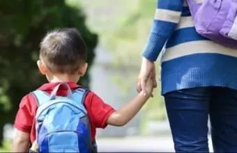 Νέα μέτρα: Με self test στους μικτούς χώρους παιδιά έως 18 ετών