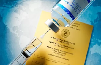 Ελλάδα - Δανία συμμαχία στο διαβατήριο εμβολιασμού - Οι επιφυλάξεις