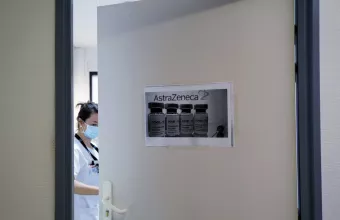 ΠΟΥ: Το όφελος του εμβολίου της AstraZeneca συνεχίζει να είναι μεγαλύτερο από τον κίνδυνο