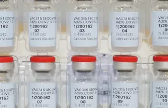 Johnson&Johnson: Εν αναμονή γνωμοδότησης ΕΜΑ- Όλα όσα πρέπει να ξέρετε για το εμβόλιο
