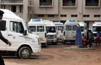 Ινδία: Παγκόσμιο ρεκόρ για 2η συνεχόμενη ημέρα -333.000 κρούσματα και 2.263 θάνατοι