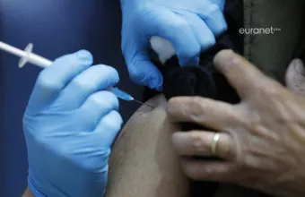 ΕΕ: Eπανεξέταση εμβολίου Johnson & Johnson για θρομβώσεις - Διευρύνεται η έρευνα για AstraZeneca