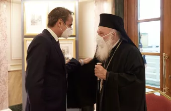 Συνομιλία Μητσοτάκη - Ιερώνυμου: Νωρίτερα φέτος η Ανάσταση σύμφωνα με πληροφορίες