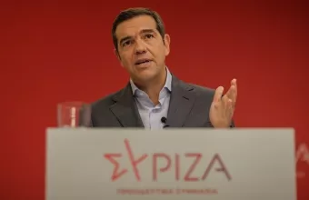 Τσίπρας: Ο Μητσοτάκης σαμποτέρ του εμβολιασμού – Αντί τιμωρητικών μέτρων ενθάρρυνση, κίνητρα 