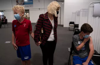 Μετάλλαξη Όμικρον σε Παιδιά: Τι γνωρίζουμε- Ο καθηγητής Μόσιαλος συνοψίζει τα δεδομένα