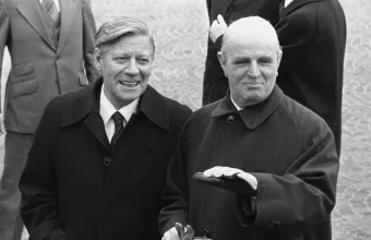 Ένταξη στην ΕΟΚ 42 χρόνια πριν: Όταν δάκρυσε ο Κων/νος Καραμανλής – Η αντίθεση Ανδρέα, ΚΚΕ