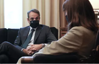 Μητσοτάκης προς ΠτΔ: Προς κύρωση στη Βουλή και την επόμενη εβδομάδα η ελληνογαλλική συμφωνία