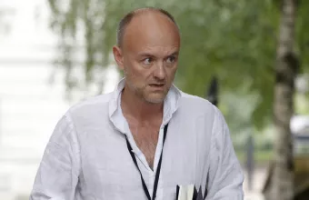 Αγγλία-Κάμινγκς: «Δεν ήθελε λοκντάουν ο Μπόρις Τζόνσον-Ο κορωνοϊός σκότωνε μόνο 80ρηδες, έλεγε »