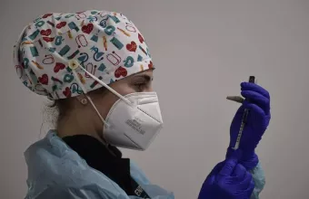 Κορωνοϊός: Κλείστηκαν χθες 29.872 ραντεβού για εμβολιασμό πρώτης δόσης