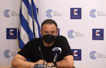Μαγιορκίνης: Ένας στους τρεις ανεμβολίαστους άνω των 70 ετών θα εισαχθεί στο νοσοκομείο αν νοσήσει