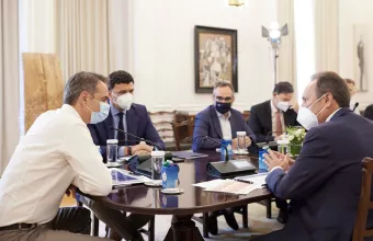 Μητσοτάκης σε φαρμακοβιομήχανους: Θέλουμε τα καλύτερα φάρμακα, στην καλύτερη τιμή