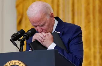 «Μη με ξεχάσετε»: Έκκληση Αφγανού διερμηνέα σε Μπάιντεν-Πώς του έσωσε τη ζωή το 2008 