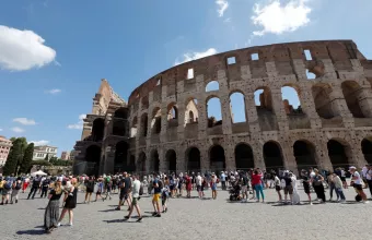 Ιταλία-Kορωνοϊός: Πιθανή η χορήγηση τρίτης δόσης εμβολίου
