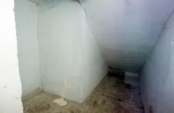 Το κελί στον Ωρωπό που ήταν κρατούμενος ο Μίκης Θεοδωράκης- Άνοιξε για το κοινό 