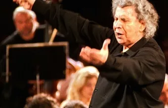 Άξιος εστί: Έφυγε ο μεγάλος Μίκης Θεοδωράκης - Ενός λεπτού σιγή στη Βουλή (pics - vid)