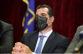 Τηλεδιασκέψεις Πλεύρη με ιατρικούς συλλόγους- ιδιωτικές κλινικές για τη στήριξη του ΕΣΥ