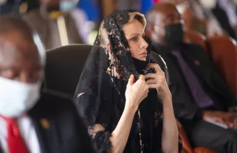 Εσπευσμένα στο νοσοκομείο η πριγκίπισσα Σαρλίν του Μονακό - Τι λένε οι γιατροί της