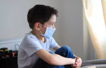 Κορωνοϊός-Ελλάδα: Το 22% των κρουσμάτων αφορά παιδιά 4 έως 17 ετών 