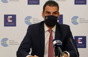 Θεμιστοκλέους: Το 83,8% των δικαιούχων της αναμνηστικής δόσης έχουν εμβολιαστεί