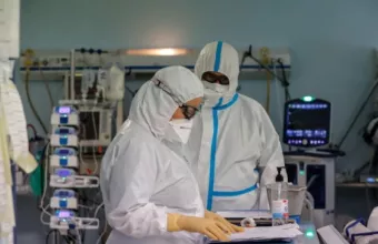 Ασφαλής η πρώτη παγκοσμίως δοκιμή σε εθελοντές που εκτέθηκαν σκοπίμως στον κορωνοϊό- Τα αποτελέσματα