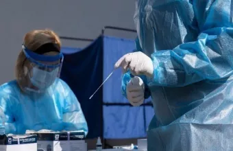 Κορωνοϊός - Μεταλλάξεις: Συνεχίζει να επικρατεί το στέλεχος Δέλτα με 985 νέα κρούσματα