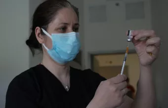 Εθνική Επιτροπή Εμβολιασμών: Πράσινο φως για την 4η δόση εμβολίου στους ανοσοκατεσταλμένους