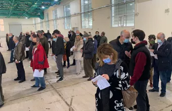 Εκλογές ΚΙΝΑΛ: Μέχρι τις 4:00 το μεσημέρι είχαν ψηφίσει 165.000 άτομα