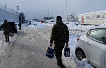 Κακοκαιρία «Ελπίς:» Οι Ένοπλες Δυνάμεις στην «πρώτη γραμμή» (φωτό - vid) 