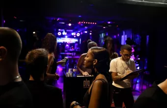 Αύριο η συνεδρίαση της Επιτροπής για τα μέτρα- Τα σενάρια που είναι στο τραπέζι 