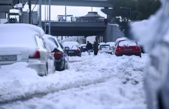 Ποιοι δρόμοι άνοιξαν στην Αττική και σε ποιους παραμένει κλειστή η κυκλοφορία  