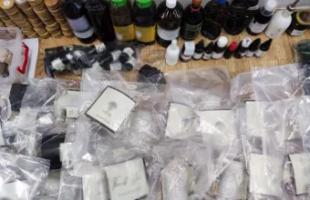 Τα «ελιξίρια» ομορφιάς ήταν τελικά ψυχεδελικά ναρκωτικά - Η Βραζιλιάνα, το φυτό από τον Αμαζόνιο και η επιχείρηση ΕΛ.ΑΣ