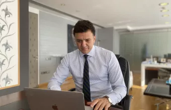 Β. Κικίλιας - ΕΣΑμεΑ: Η Ελλάδα προσβάσιμος τουριστικός προορισμός για όλους