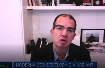 Είμαστε στα τελικά στάδια της πανδημίας; Τι απαντά ο CEO της Moderna