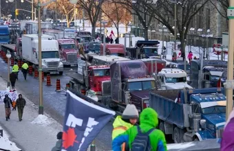 Καναδάς: Διαδηλωτές απέκλεισαν τον οδικό άξονα που συνδέει τη Μανιτόμπα με τη Βόρεια Ντακότα