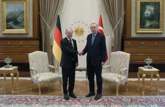 Συνάντηση Ερντογάν - Σολτς: Ζητούν κατάπαυση του πυρός στην Ουκρανία