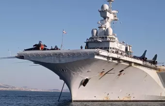 Σε λίγο οι υπογραφές για τις Belharra και τα Rafale στο Θωρηκτό Αβέρωφ- Στο Φάληρο και το Charles de Gaulle-Δείτε βίντεο