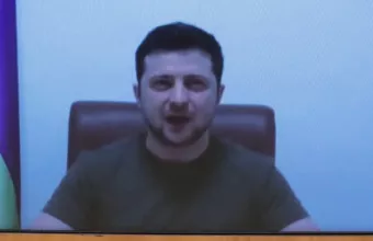 Ζελένσκι προς Πούτιν: Σταμάτα να μας βομβαρδίζεις 