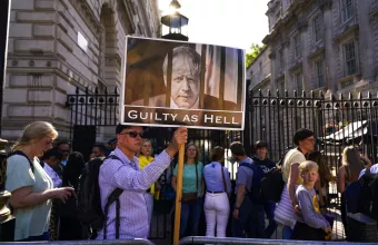 Τόρις: Στέλνουν επιστολές δυσπιστίας κατά του Μπόρις Τζόνσον