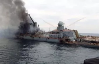 Tα τελευταία δραματικά λεπτά του «Moskva» λίγο πριν βυθιστεί - «Το πλοίο γέρνει στο πλάι» 